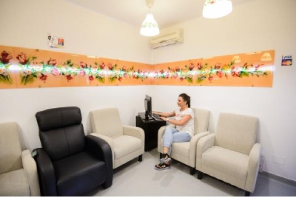 Dental West - Ambianta_dentist_Brasov_Dental_West.jpg