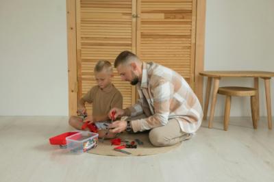 Cum ne influențează stilul de parenting moștenit și cum putem rupe cercul vicios?