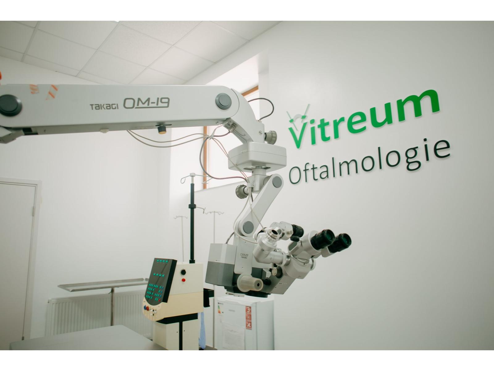 Vitreum Clinica Oftalmologie - Vitreum-19081.jpg