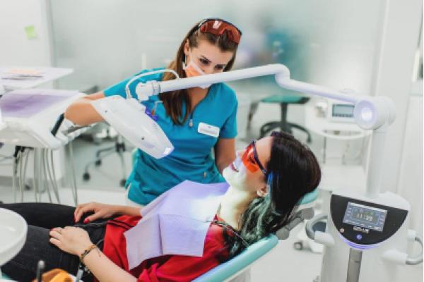 Dental Premier - clinica-stomatologica-dental-premier-16.jpg