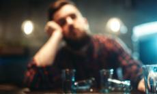 Semne ale sindromului de abstinenta (sevraj) la alcool