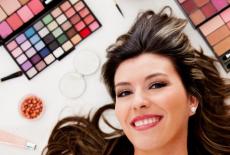 6 ingrediente periculoase continute de produsele cosmetice