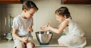 Suferi de alergii sau intolerante alimentare? Afla cum poti face cozonac fara faina, oua, lapte sau unt!