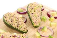 Salata de ton cu avocado