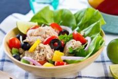 Salata de ton cu legume