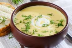 Supa crema de spanac cu smantana