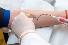 Transfuziile sanguine: reguli, limite, complicatii si alternative